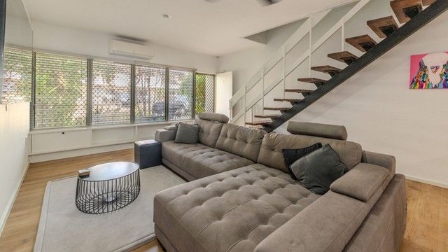 8/88 Woods Street, NT 0800