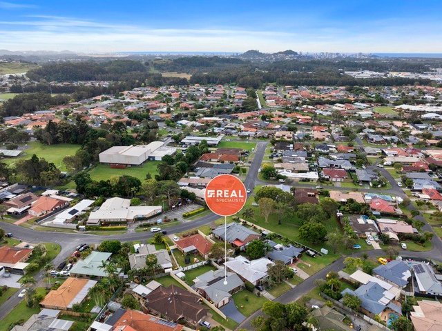 10 Casuarina Drive, NSW 2486