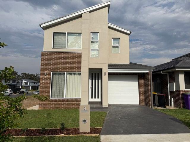 7 Serovich St, NSW 2179