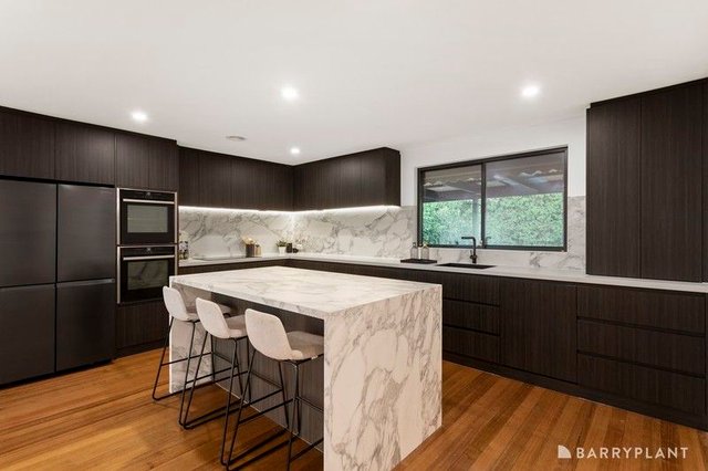 42 Sharpes  Road, VIC 3087