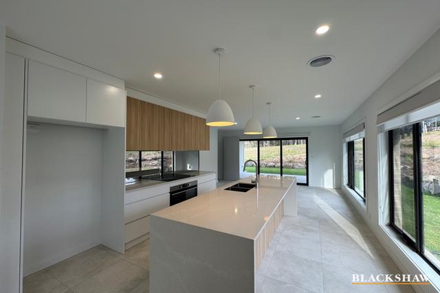 13 Florence Street, NSW 2536