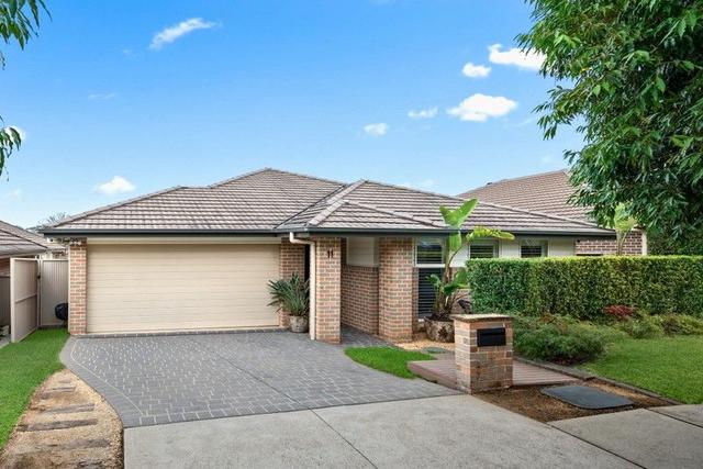 11 Langshan Street, NSW 2570