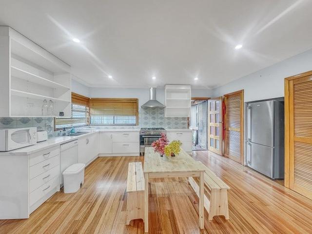 30A San Remo Drive, VIC 3034