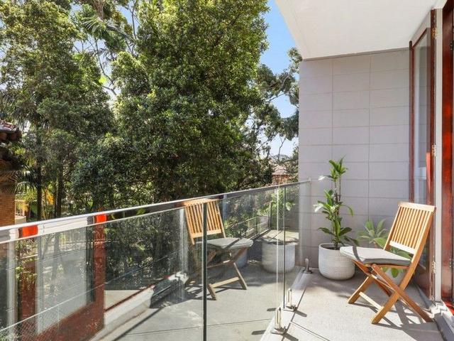 2/28 Darley Street, NSW 2103