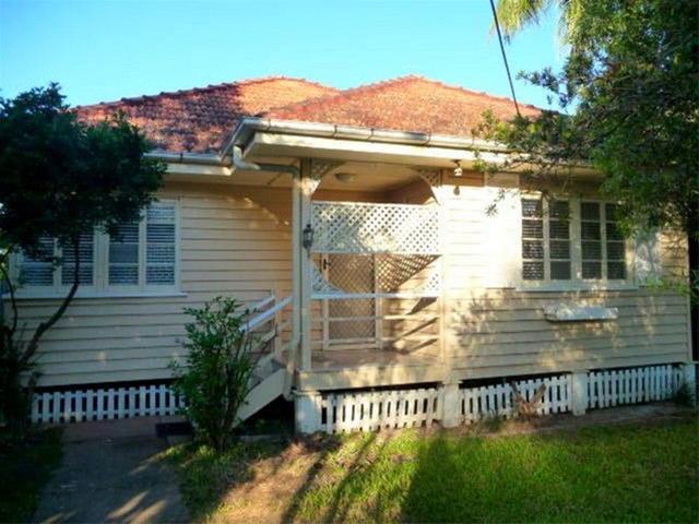 30 Stevens Street, QLD 4104