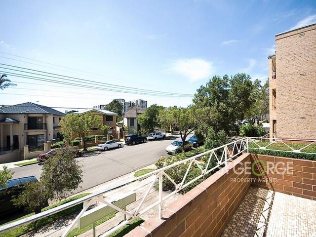 4/19 Apsley Street, NSW 2222