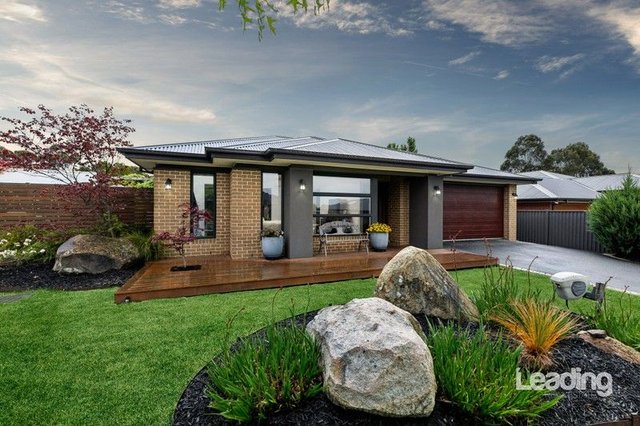 21 Casuarina Drive, VIC 3434