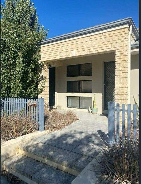 5 Helmsley Parkway, WA 6038
