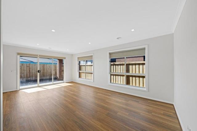 37 Guineas Street, VIC 3977