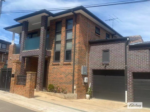 2 Orange Street, NSW 2122