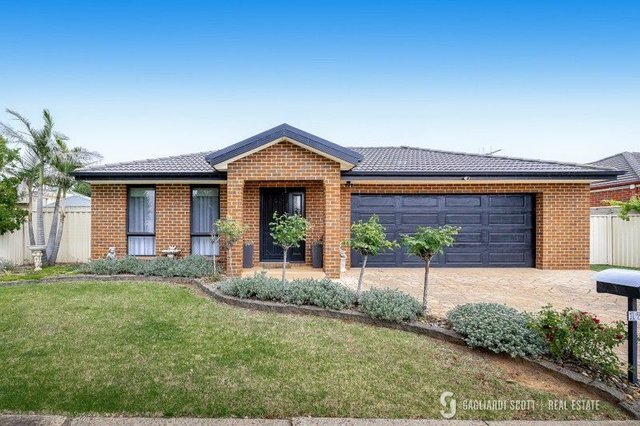 17 Kestrel Drive, VIC 3630