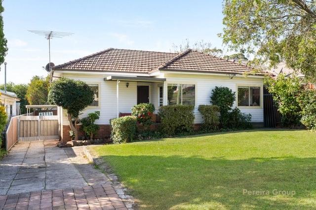 14 Mereil Street, NSW 2560