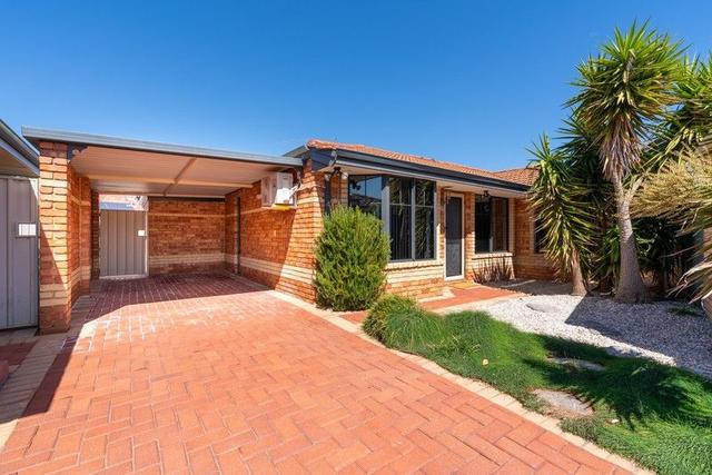 4/12 Dowling Street, WA 6168