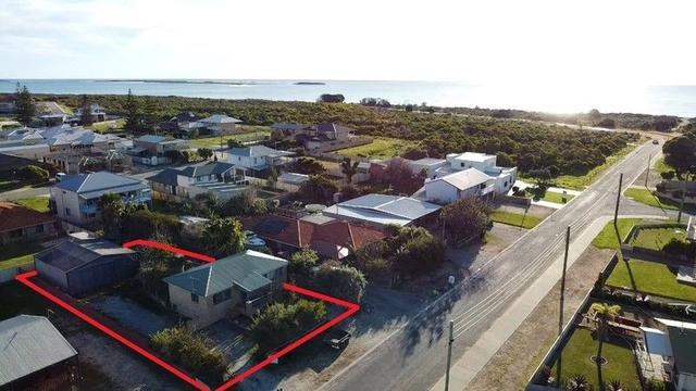 9 Shingle Avenue, WA 6516