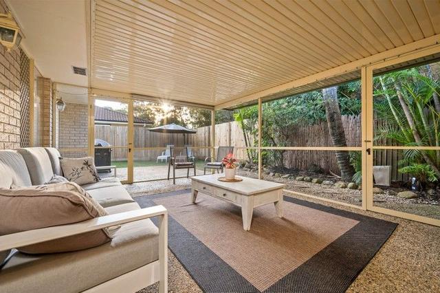 3 Mangrove Court, QLD 4022
