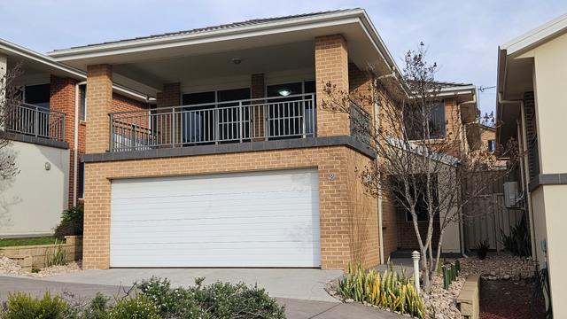 8/34 Albatross Drive, NSW 2529