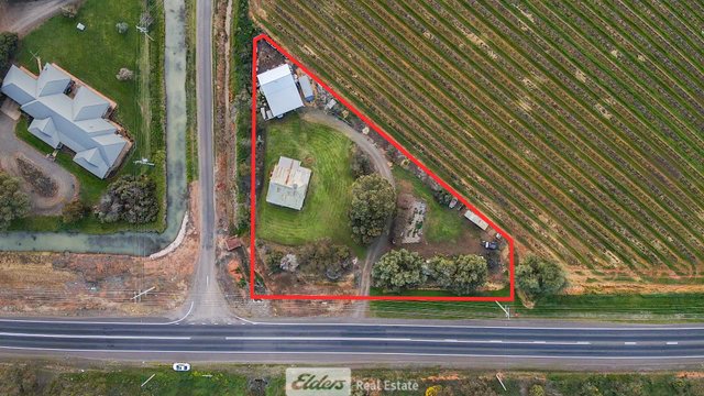 7704 Burley Griffin Way, NSW 2680