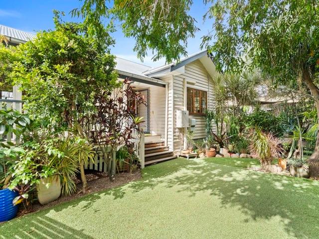 1/27 Waverley Street, QLD 4103