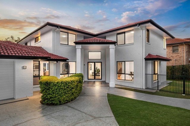 16 Knightsbridge Place, QLD 4035