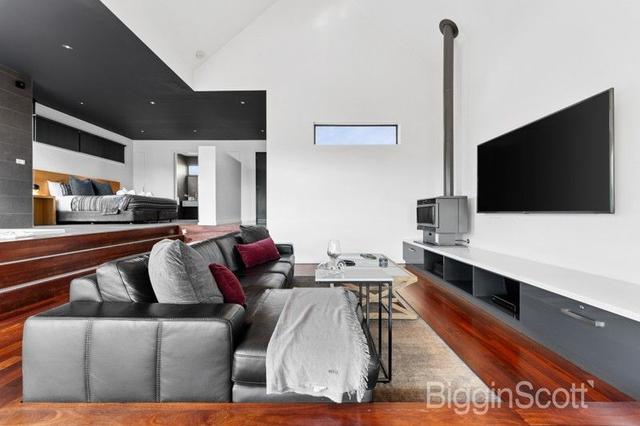 1A Elsbeth Court, VIC 3460