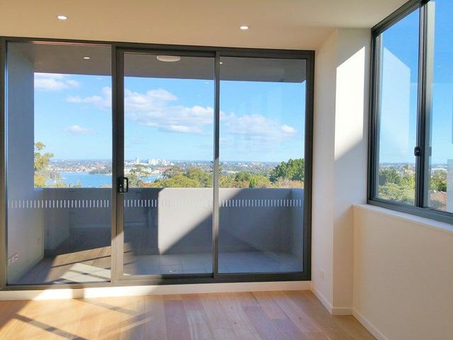 302/8 Wharf Road, NSW 2111