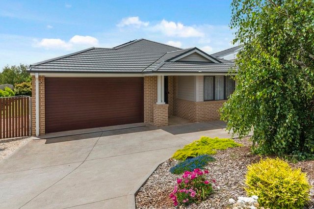 56 Couzens Lane, VIC 3434