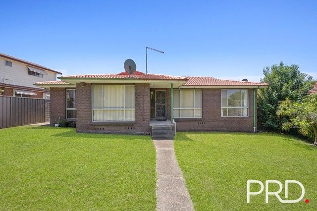 3 Gower Close, NSW 2164
