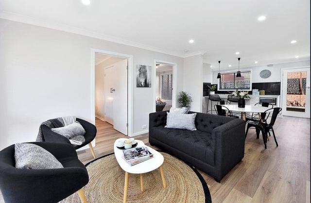 2/27 Highland Street, VIC 3083