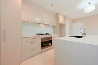 Kitchen (2011-12-05)