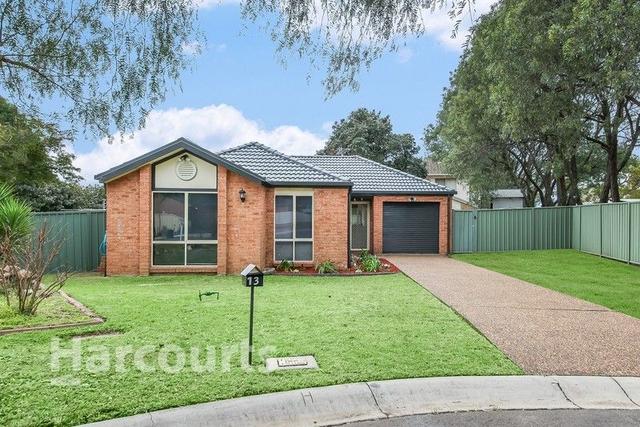 13 Cowan Place, NSW 2560