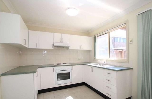 8/2 Charlotte Road, NSW 2766
