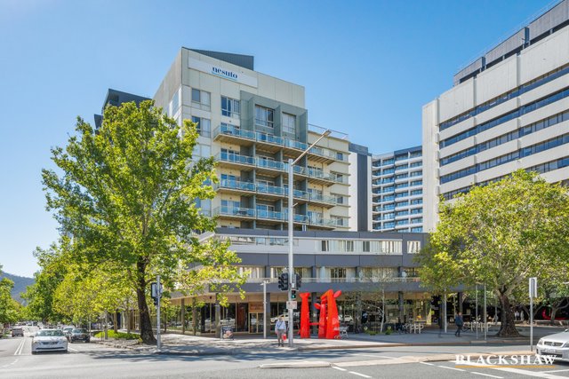 30/2 Akuna Street, ACT 2601