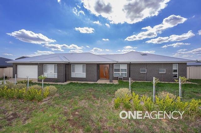 5 Coocook Place, NSW 2650