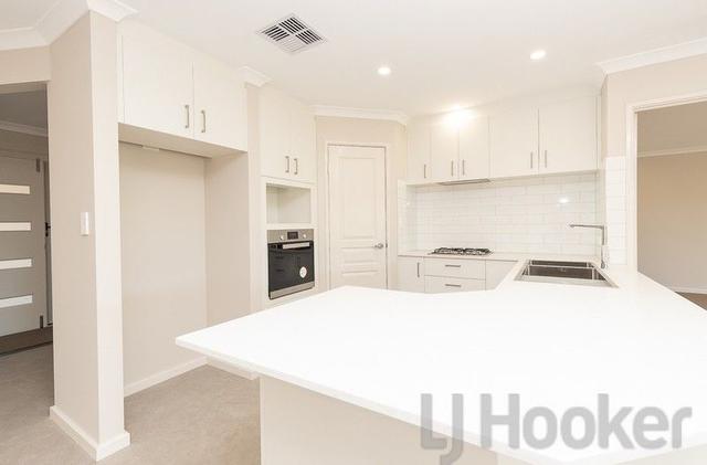 30 Pelican Road, WA 6208