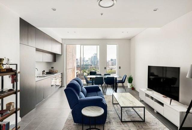 1102/1B Lawson  Square, NSW 2016