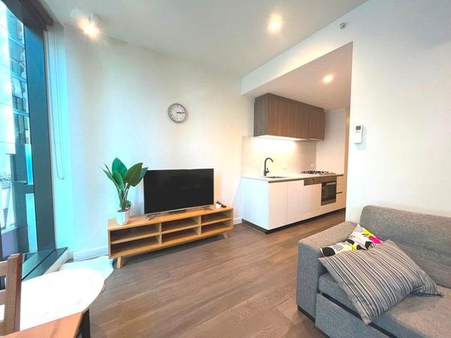 611/9-23 Mackenzie Street, VIC 3000