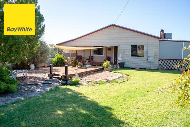 41 Dawkins Street Bundarra Nsw 2359, NSW 2360