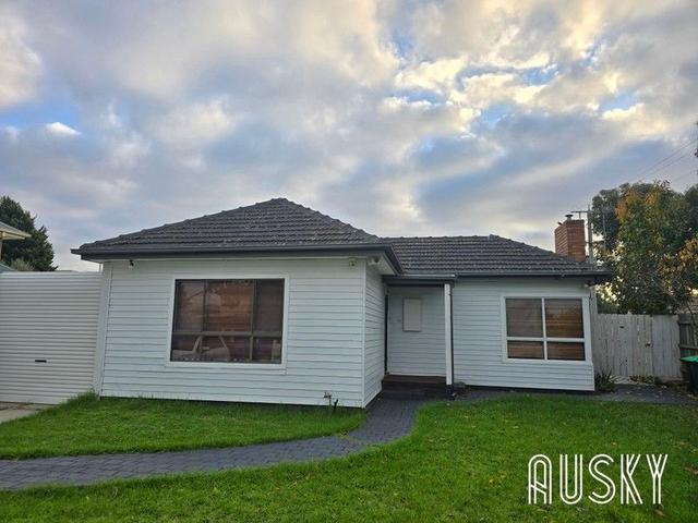 55 Maude Avenue, VIC 3046