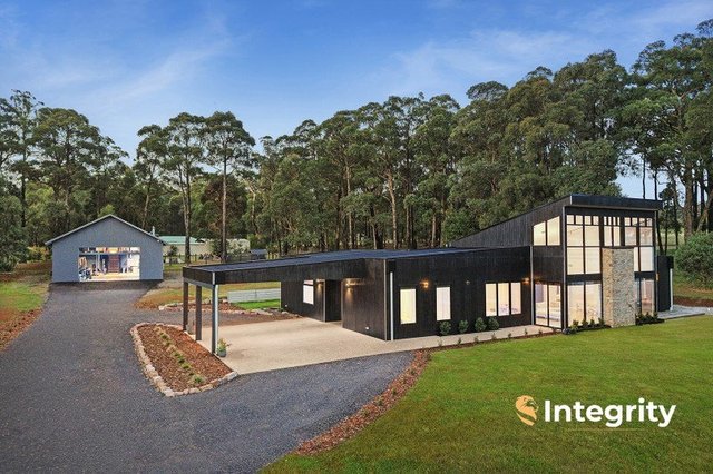 36 Amlyn Court, VIC 3757