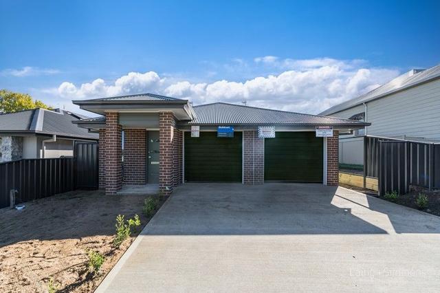 1/13B Madgwick  Drive, NSW 2350
