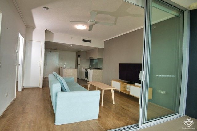 ID:21164079/2 Harbour Road, QLD 4007