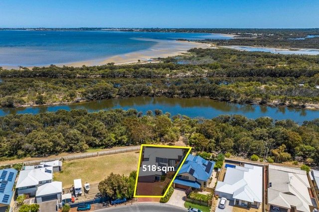 12 Batavia Quays, WA 6208