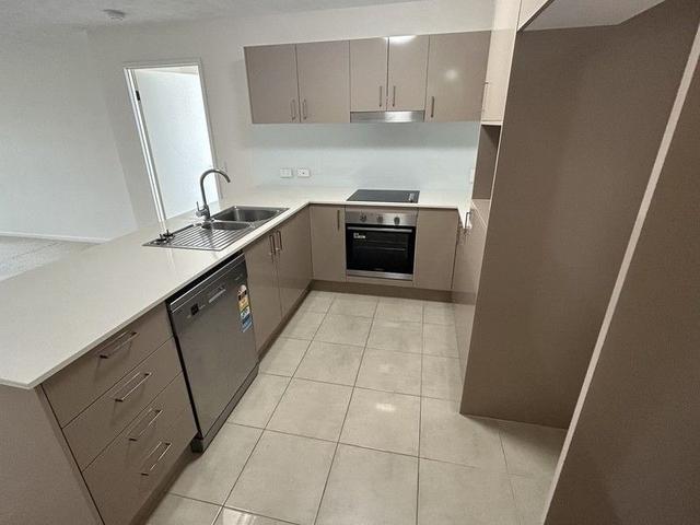 10/25 Cracknell Road, QLD 4103