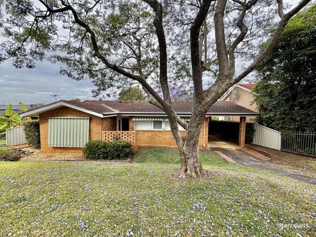 4 Pine Avenue, NSW 2560