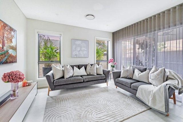 2 Berambing Street, NSW 2769