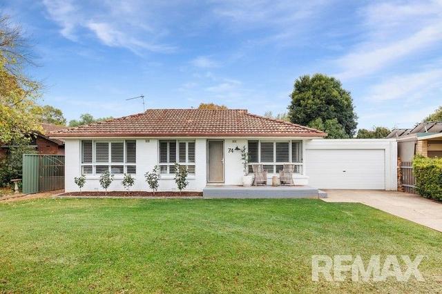 74 Jasmin Crescent, NSW 2650