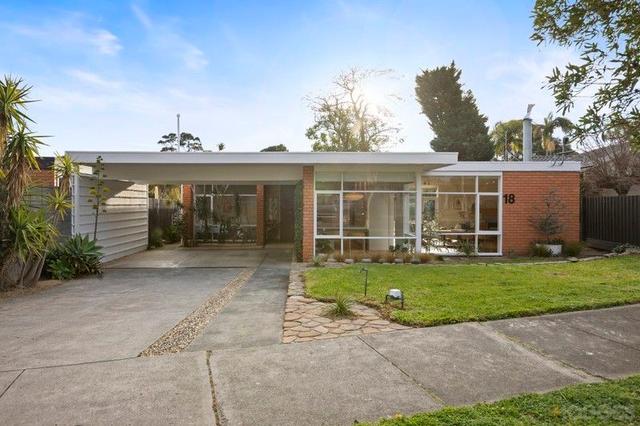 18 Bellaire Court, VIC 3193