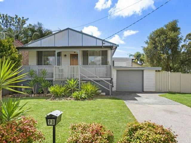 90 Birdwood Drive, NSW 2262