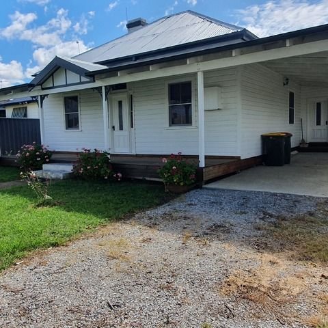 55 Manilla Street, NSW 2346