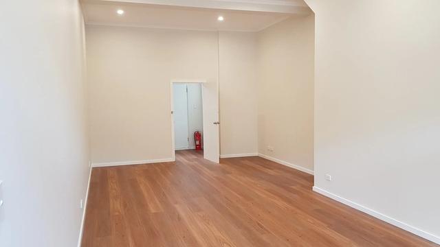 3/54 Pittwater Road,, NSW 2095